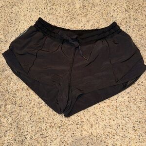 Lululemon hotty hot shorts